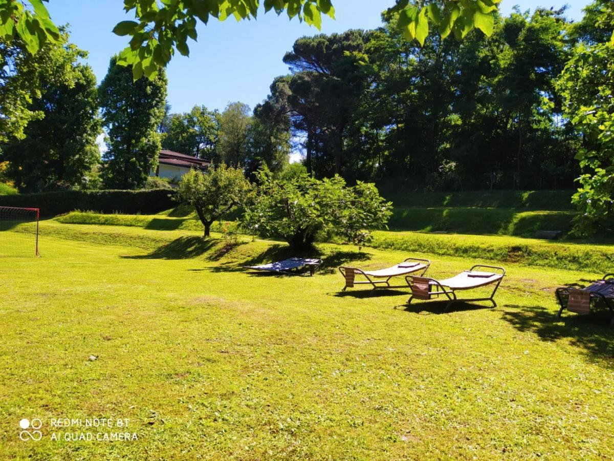 "La Selvetta" Bed And Breakfast Buguggiate ภายนอก รูปภาพ