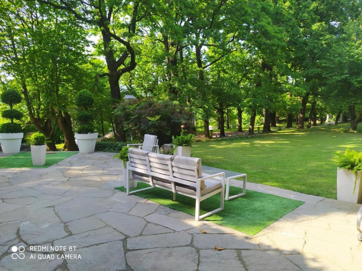 "La Selvetta" Bed And Breakfast Buguggiate ภายนอก รูปภาพ